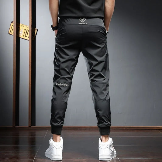 Elevate Your Style with Slim Fit Joggers: Lightweight, Casual Versatility