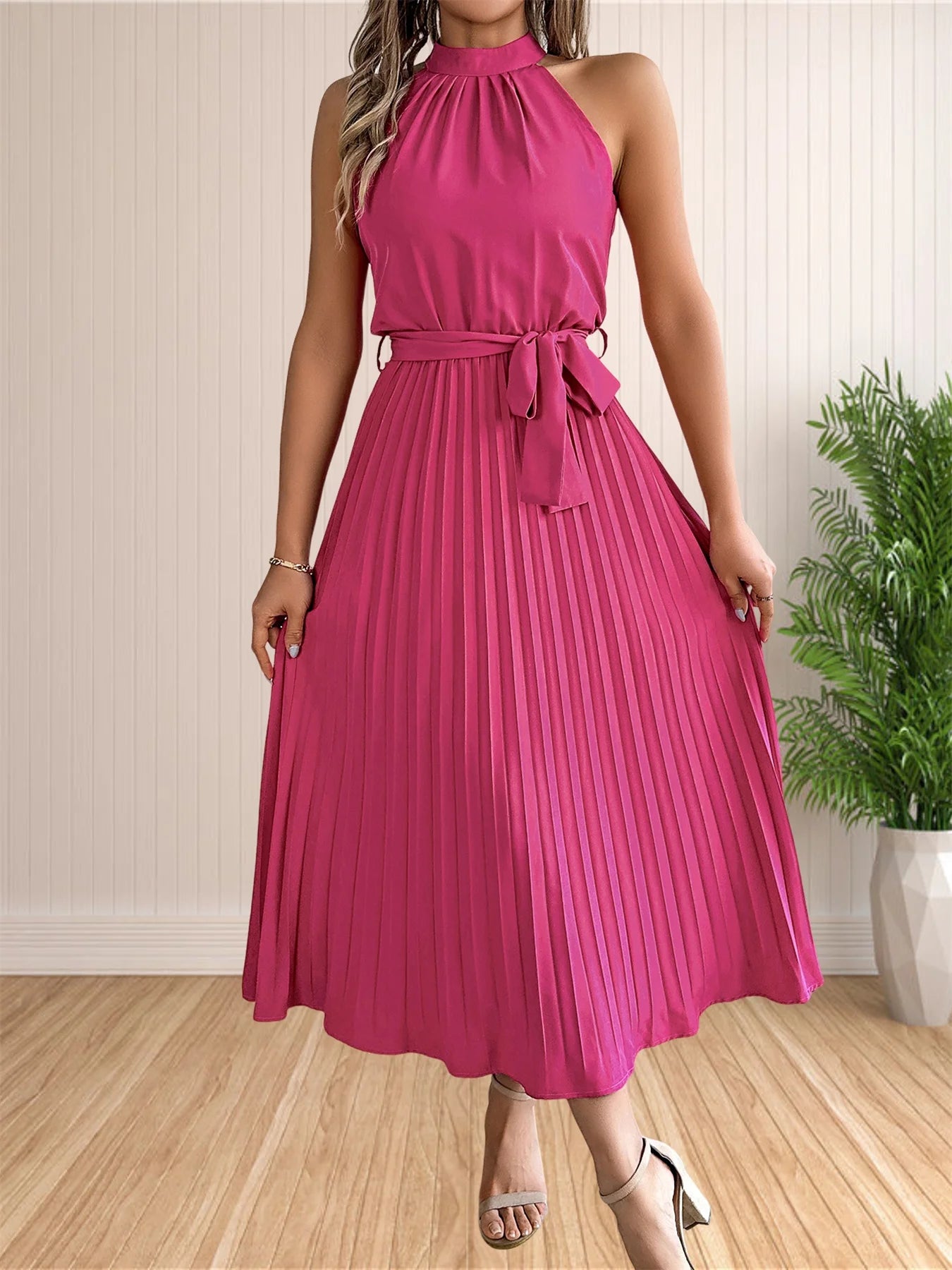 Women's 2024 Sleeveless Halter Neck Pleated